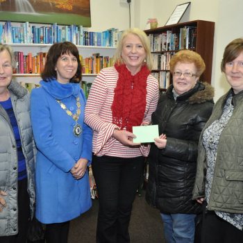 Balilnagare women’s group donate the proceeds from their recent cake sale to support the work of Roscommon Women’s Network